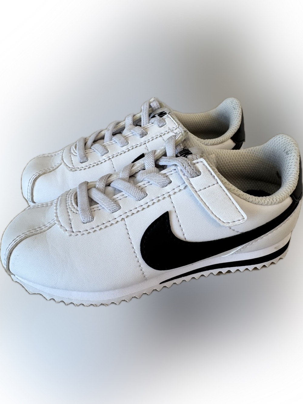 Nike White and Black Athletic Sneakers Classic Swoosh Style - Kids Size 9c